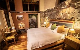 Sacred Dreams Lodge